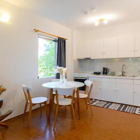 Phaedrus Living Seaside Flat Apartment Saronida